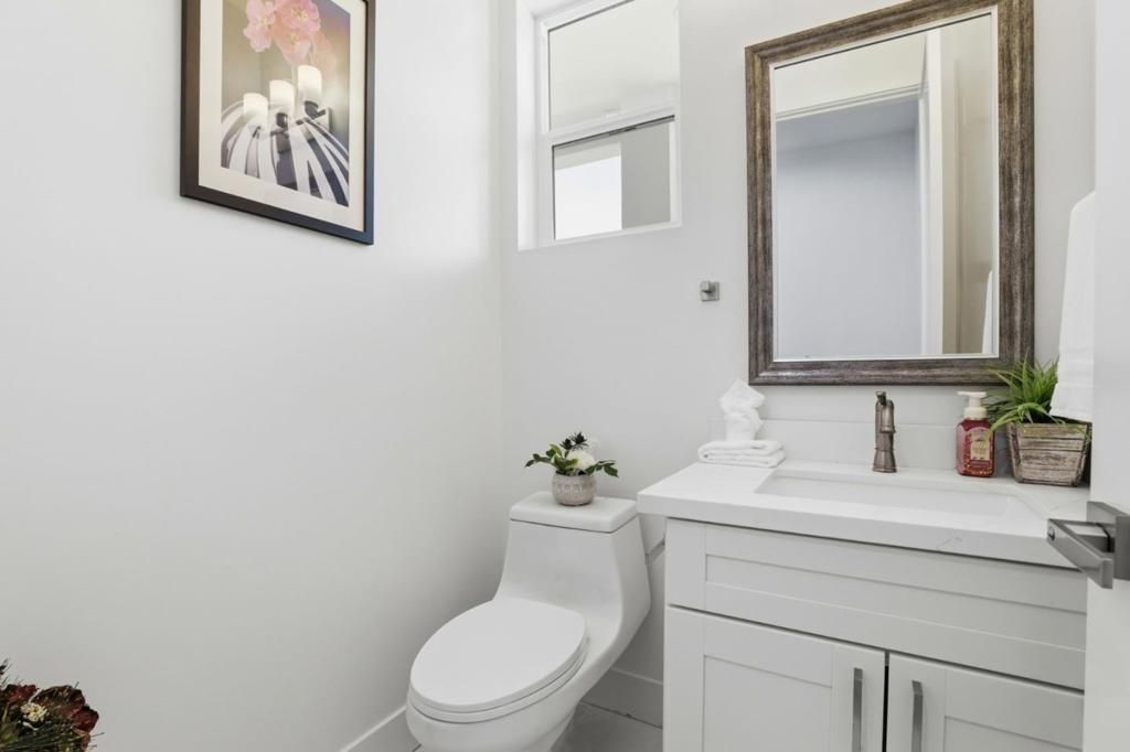 Image 36 of property listing at 1681 Zinnia Lane, San Jose, CA 95124