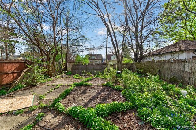14052 Northlawn Street, Detroit, MI 48238
