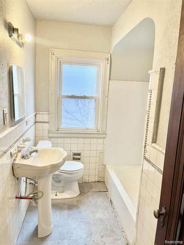 14052 Northlawn Street, Detroit, MI 48238