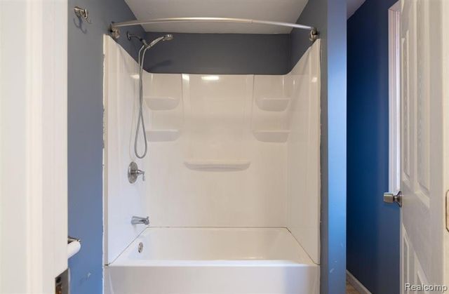 24917 Frederick Street, Saint Clair Shores, MI 48080