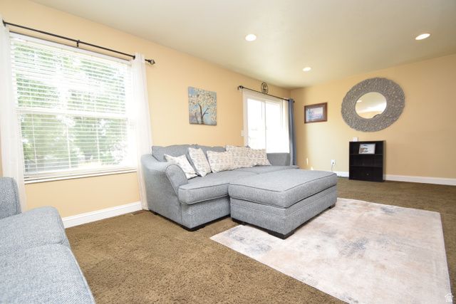 324 W MUTTON HOLLOW RD, Kaysville, UT 84037
