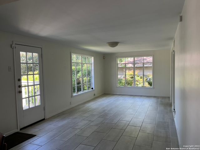 137 SCHREINER PL, San Antonio, TX 78212