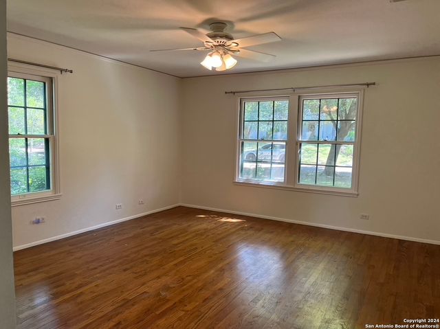 137 SCHREINER PL, San Antonio, TX 78212