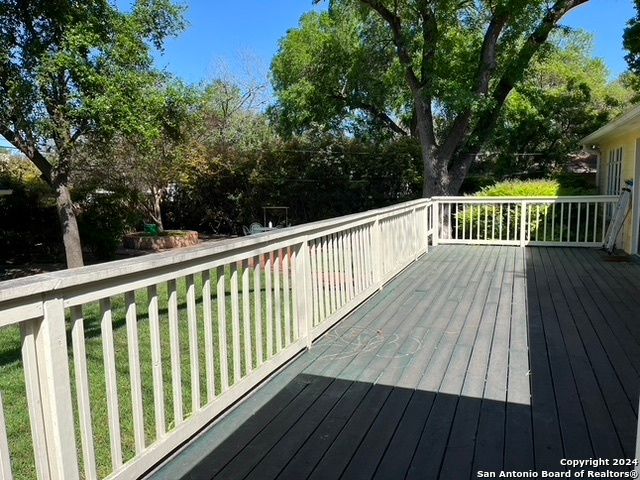 137 SCHREINER PL, San Antonio, TX 78212