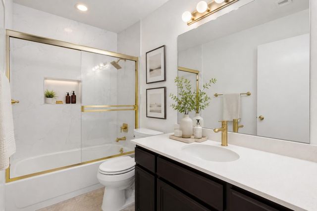 32 Lido Circle, Redwood City, CA 94065