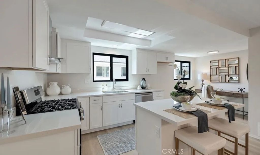 3431 Artesia 18, Torrance, CA 90504