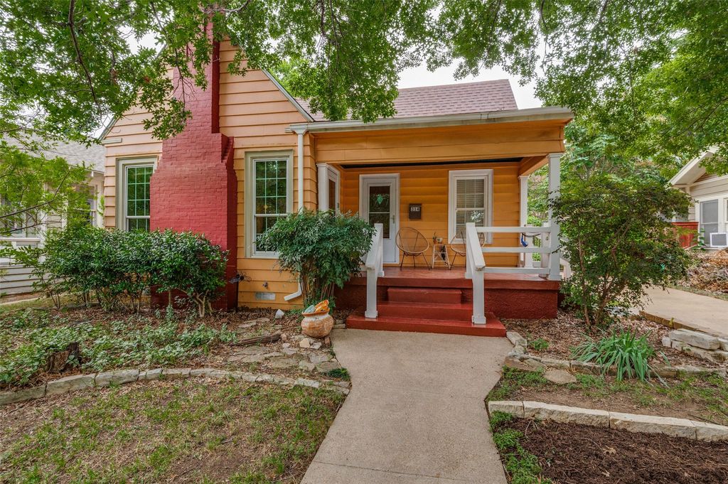314 N Marlborough Avenue, Dallas, TX 75208 — photo 2
