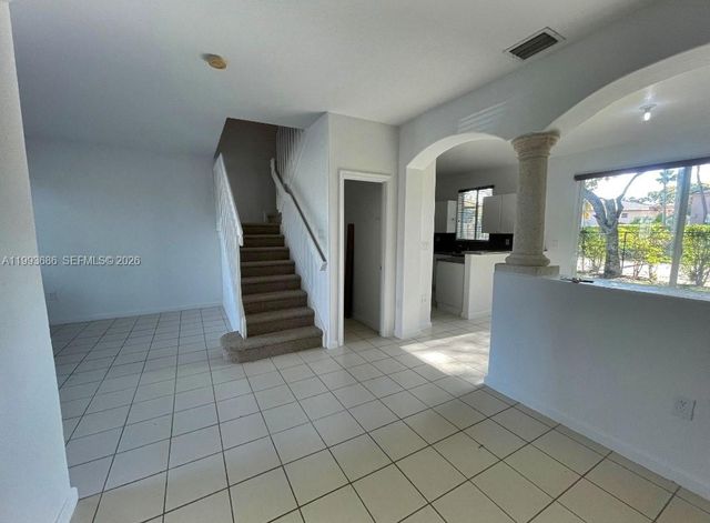 2740 SE 15th Rd 20, Homestead, FL 33035