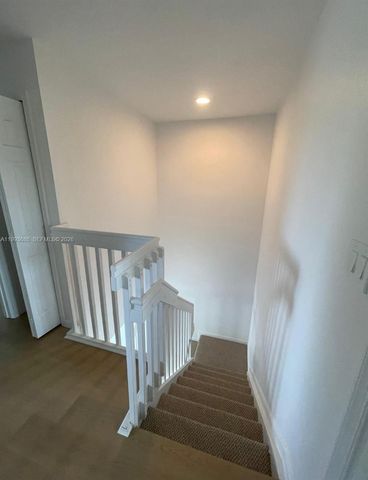 2740 SE 15th Rd 20, Homestead, FL 33035