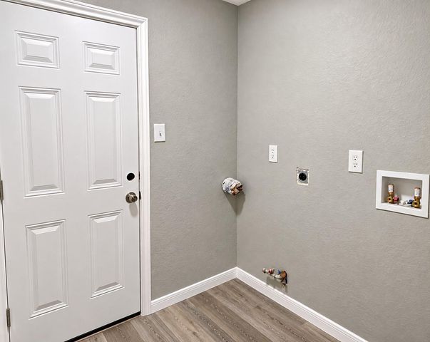 814 Coolwood Drive, Houston, TX 77013