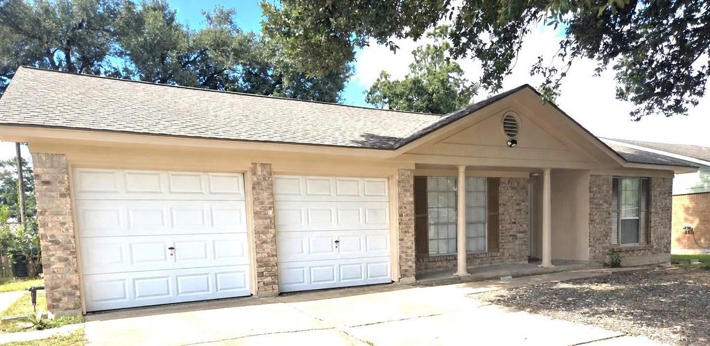 814 Coolwood Drive, Houston, TX 77013