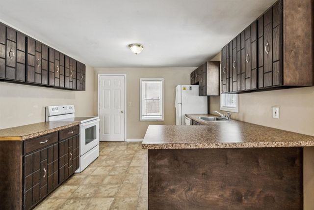 1121 W Boatfield Avenue, Flint, MI 48507