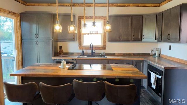 311 Albert Street, Fredericktown, MO 63645