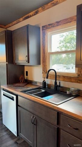 311 Albert Street, Fredericktown, MO 63645