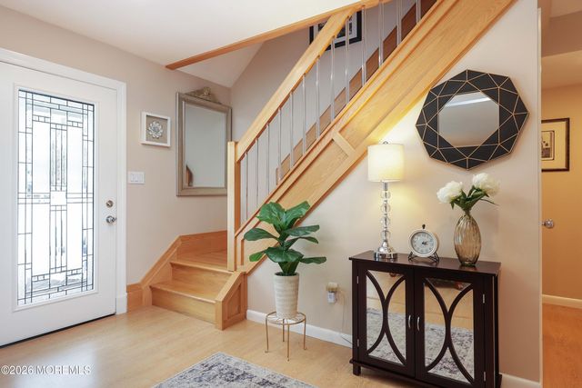 46 Winchester Drive, Freehold, NJ 07728