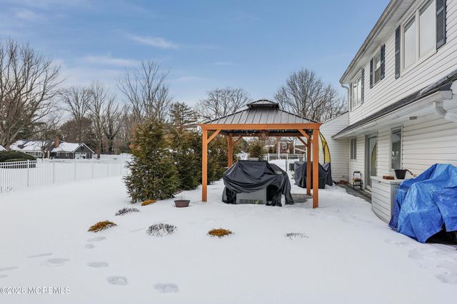 46 Winchester Drive, Freehold, NJ 07728