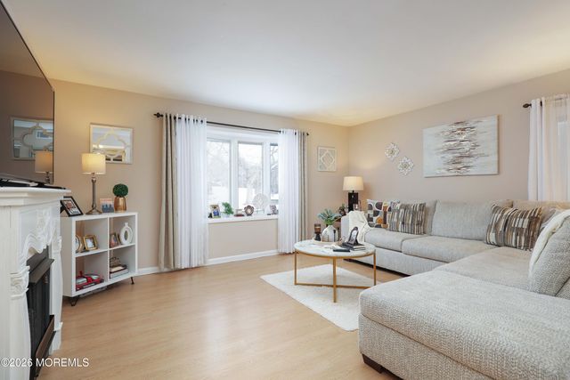 46 Winchester Drive, Freehold, NJ 07728