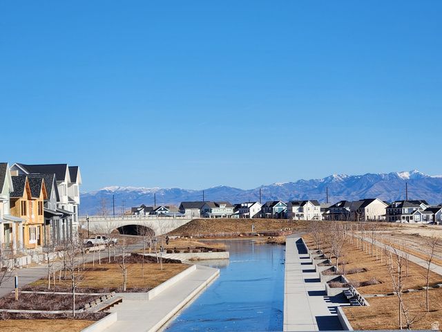 11483 S PROSPERITY RD, South Jordan, UT 84009