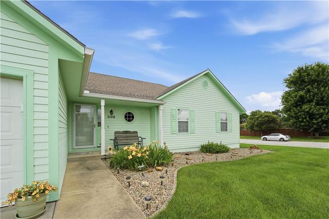 3108 Whistle Road, Harrisonville, MO 64701