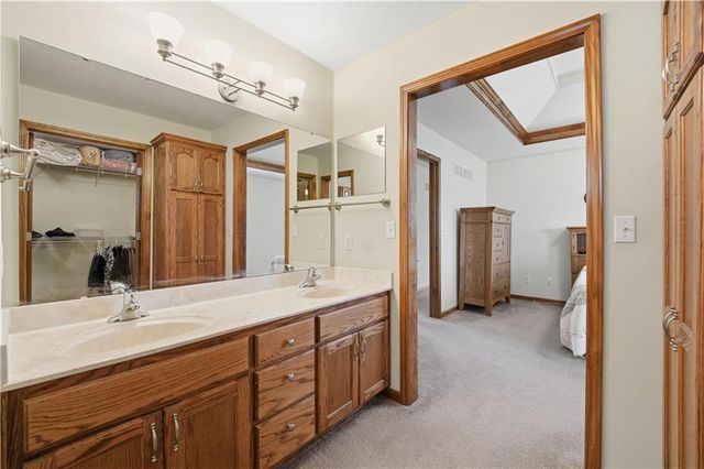 3108 Whistle Road, Harrisonville, MO 64701