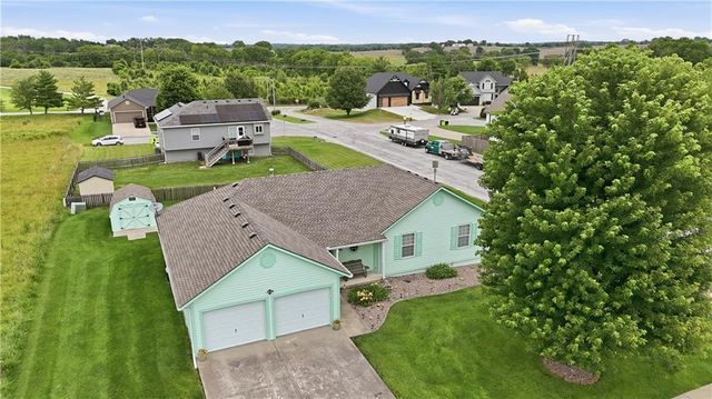 3108 Whistle Road, Harrisonville, MO 64701