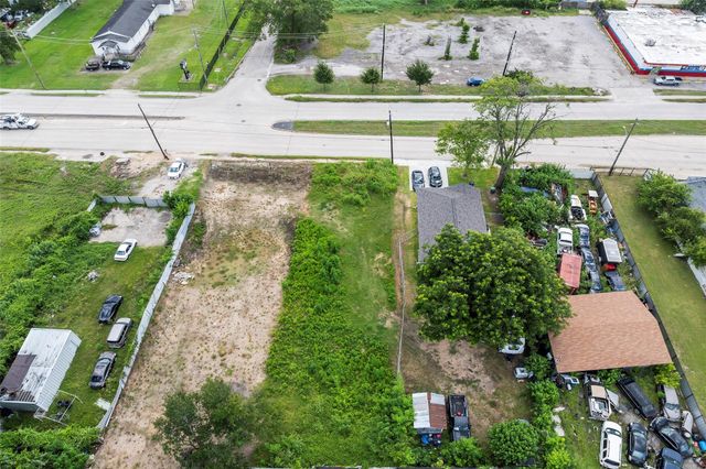 7229 Wheatley Street, Houston, TX 77088