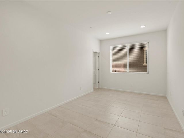 1519 E Cattle Graze Loop, Sahuarita, AZ 85629