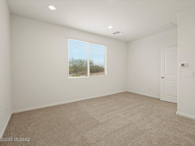 1519 E Cattle Graze Loop, Sahuarita, AZ 85629