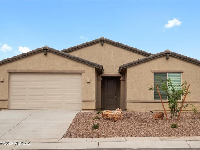 1519 E Cattle Graze Loop, Sahuarita, AZ 85629