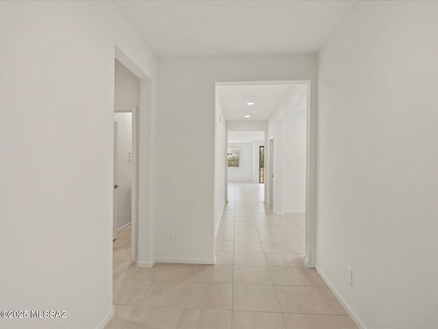 1519 E Cattle Graze Loop, Sahuarita, AZ 85629