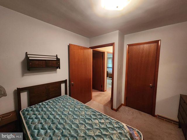 1736 HERITAGE AVE, Lancaster, PA 17603