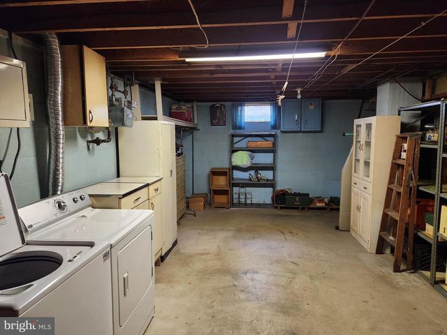 1736 HERITAGE AVE, Lancaster, PA 17603