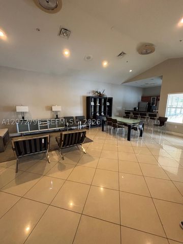 12620 Vista Isles Dr 1015, Sunrise, FL 33325
