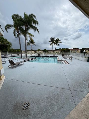 12620 Vista Isles Dr 1015, Sunrise, FL 33325