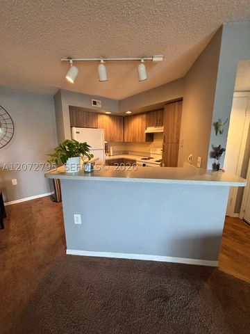 12620 Vista Isles Dr 1015, Sunrise, FL 33325