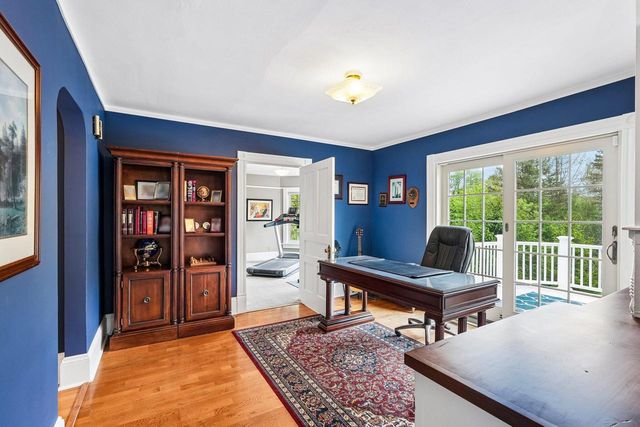 10763 N Cedarburg ROAD, Mequon, WI 53092