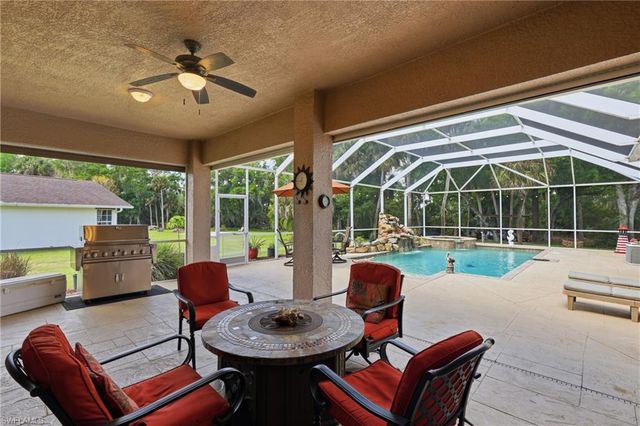 18186 Sandy Pines CIR, North Fort Myers, FL 33917