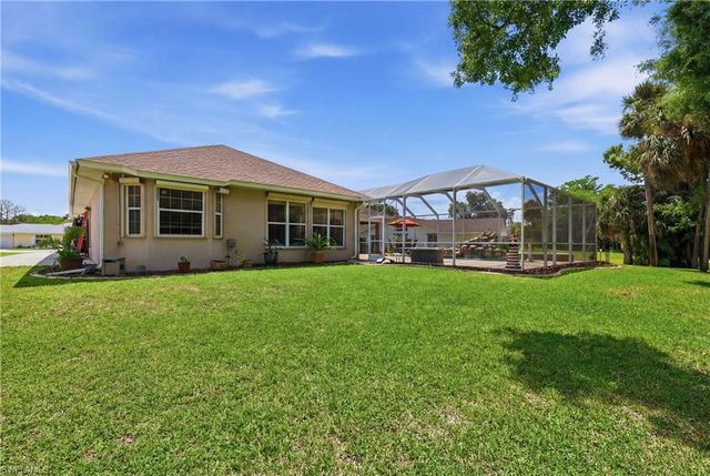 18186 Sandy Pines CIR, North Fort Myers, FL 33917