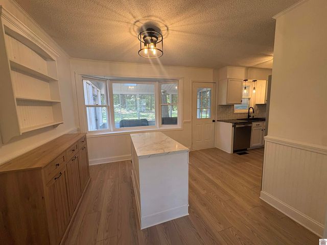 6015 Oakhaven Drive, Paducah, KY 42003