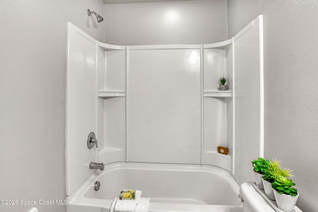 1420 Lara Circle 102, Rockledge, FL 32955