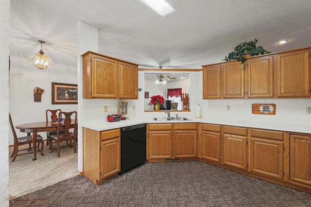 3047 N Bramblewood, Wichita, KS 67226