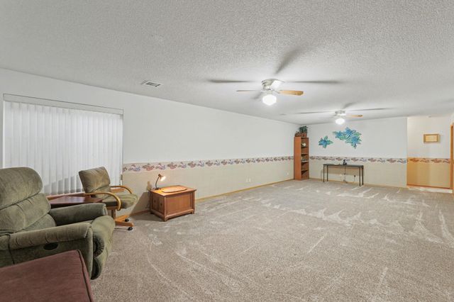 3047 N Bramblewood, Wichita, KS 67226