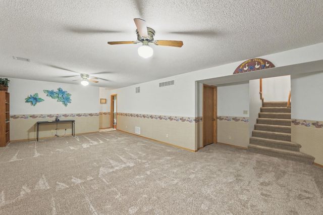 3047 N Bramblewood, Wichita, KS 67226