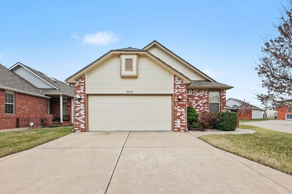 3047 N Bramblewood, Wichita, KS 67226