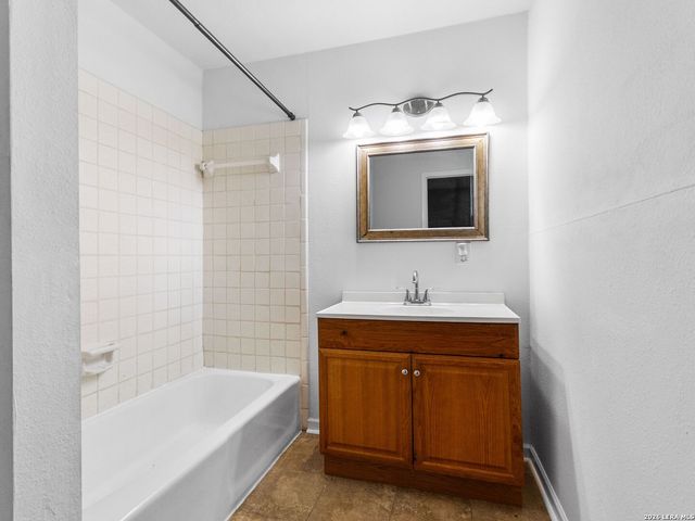 507 S Palmetto Avenue, San Antonio, TX 78203