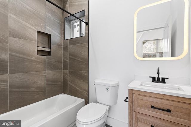 2317 N 33RD ST, Philadelphia, PA 19132