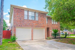 16502 N Glade Dr, Houston, TX 77073