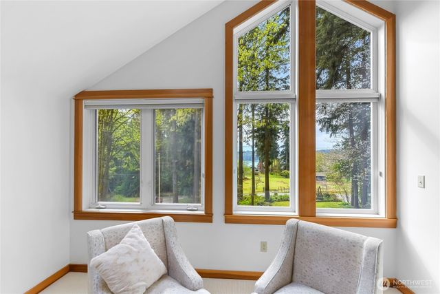 15068 Komedal Road NE, Bainbridge Island, WA 98110