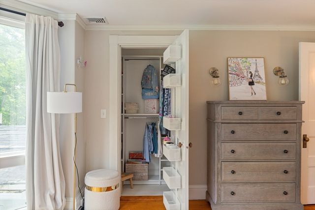 55 Coburn Rd, Weston, MA 02493