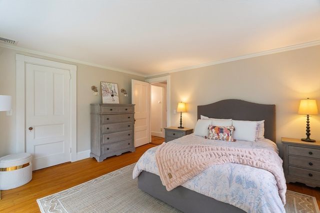 55 Coburn Rd, Weston, MA 02493